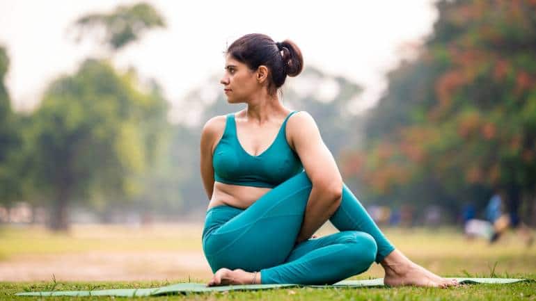 Yoga Poses You Can Practice Doing After Having Meals
