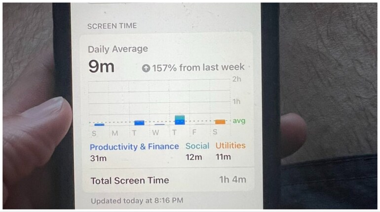 Man shares his grandfather's 'elite' iPhone screen time, Elon Musk reacts