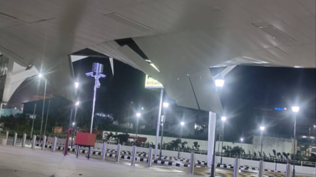 Part of Andaman airport's ceiling panel falls off days after inauguration. Video