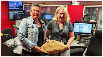 Katie Taylor (left) with her stomach skin turned into human leather. (Image: @bigTangle/Twitter)