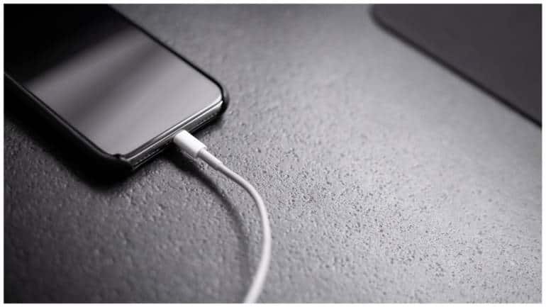 What is 'juice jacking', a new type of scam done through public charging ports? - Vimarsana News