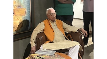 Abstractionist painter Shanti Dave at the preview of 'Shanti Dave: Neither Earth Nor Sky', the first-ever retrospective of the artist at the DAG, New Delhi. (Photo: Faizal Khan)