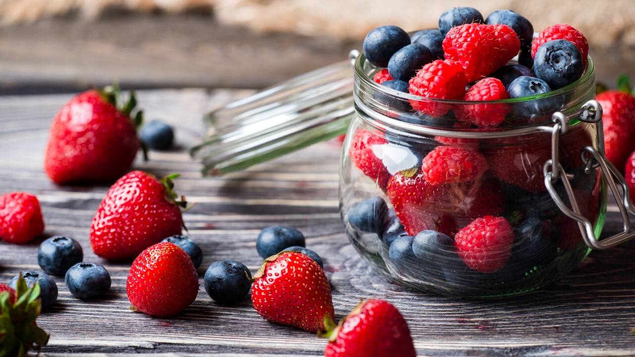 Add these 7 anti-Inflammatory foods to your daily diet for multiple health benefits