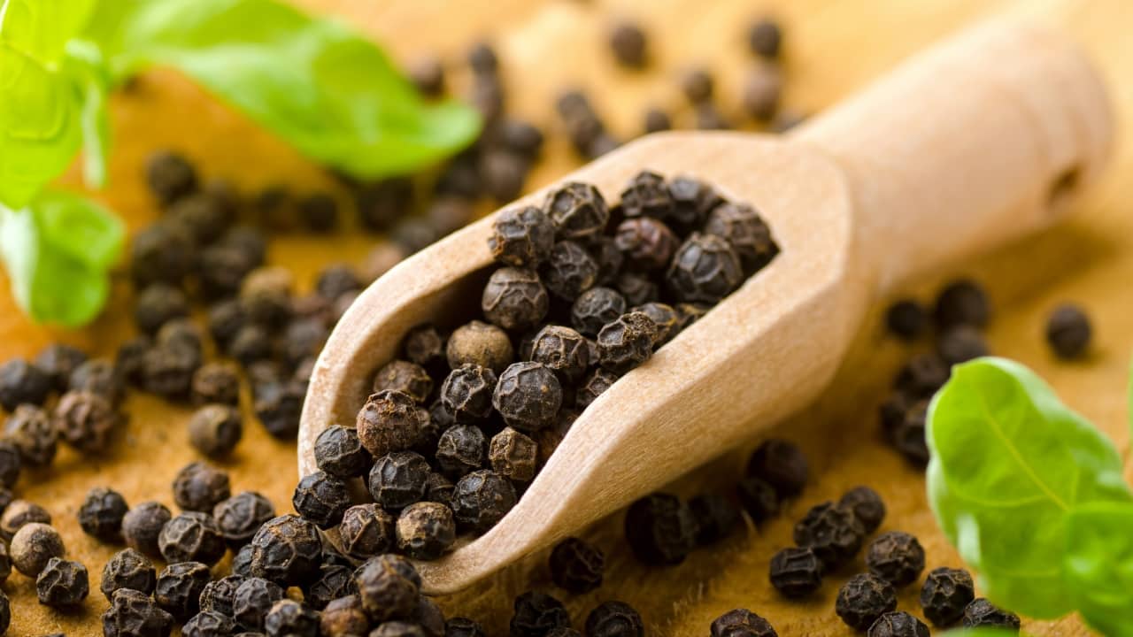 Black pepper: In salads or creamy pasta sauce, here's why black pepper is a must-have in a healthy diet