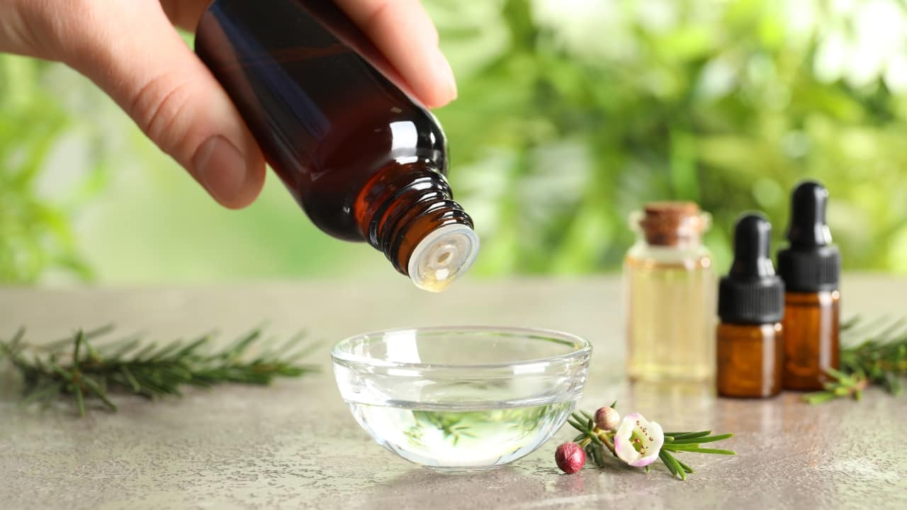 Acne: Try these home remedies to get rid of acne spots Acne: Try these home remedies to get rid of acne spots