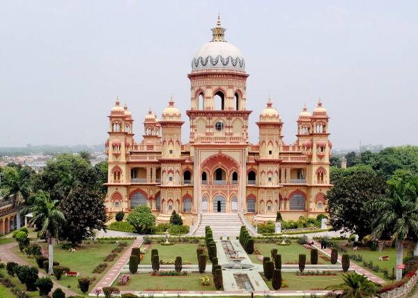 President Droupadi Murmu will inaugurate the first-ever Festival of Libraries that will celebrate iconic libraries like the 250-year-old Rampur Raza Library in Uttar Pradesh. (Photo: Rampur Raza Library)
