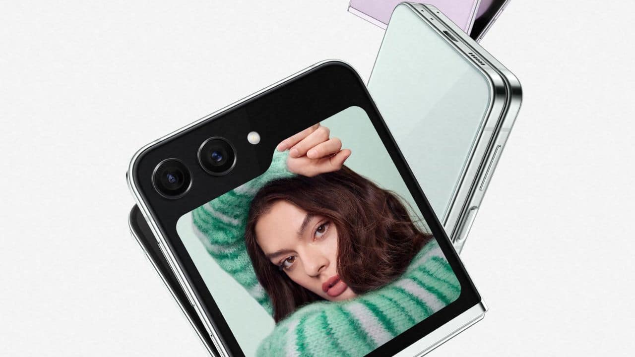 Both Galaxy Z Flip5 and Galaxy Z Fold5 are carefully designed to meet durability expectations (Image: Samsung Electronics)