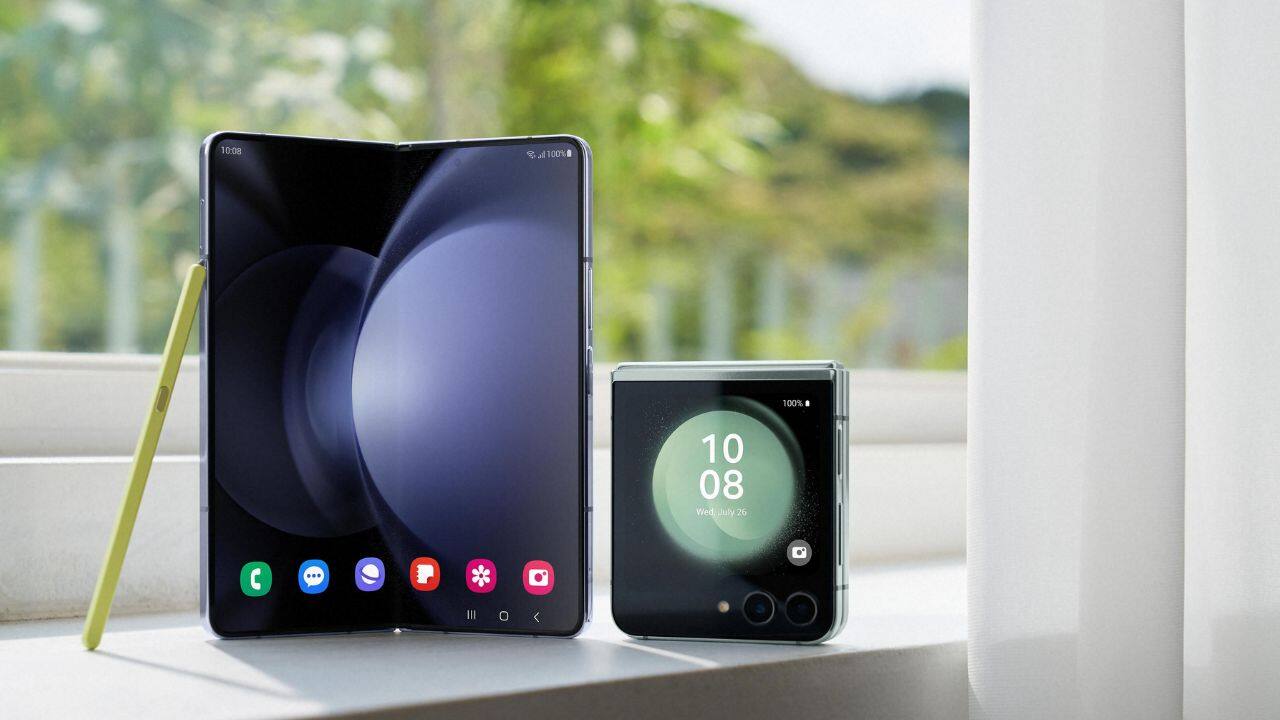 S Pen Fold Edition introduced in the third generation Fold in 2021, has also been fine-tuned to deliver a superior writing experience on Galaxy Z Fold5. (Image: Samsung Electronics)