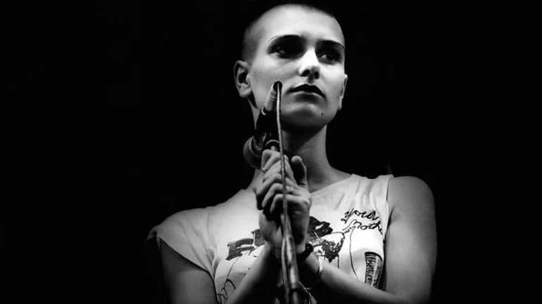 Tribute | Who was Nothing Compares 2 U singer Sinéad O'Connor (1966-2023) who took on Pope John Paul II? - Vimarsana News