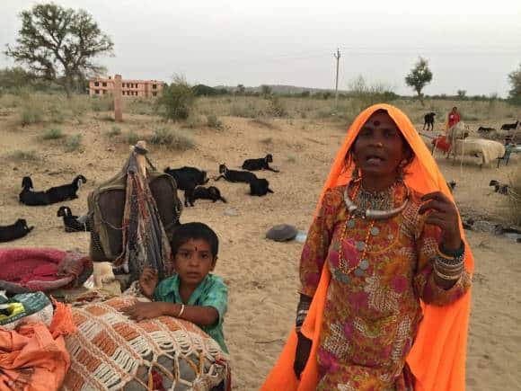 Kalbelia camp outside Barmer in the desert. (Photo: Madan Meena)