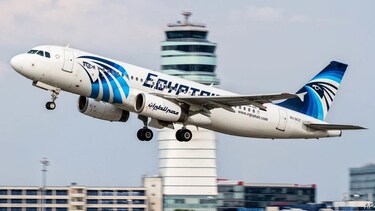 Travel news: EgyptAir introduces free 96-hour transit visa; Spain restricts alcoholic drinks to six a day; no strolley bags in Croatian town