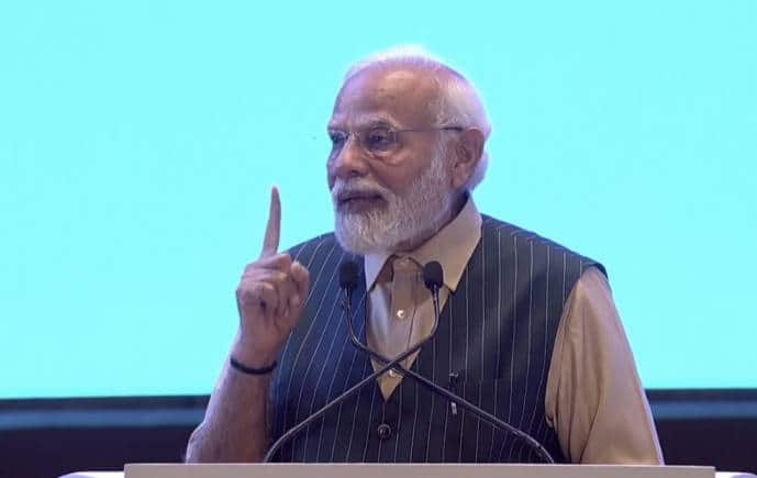 Solutions that are successful in India can be easily applied anywhere: PM Modi