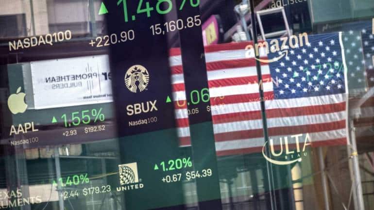 Nasdaq tumbles, Treasuries dip amid earnings, geopolitical crosscurrents - Vimarsana News