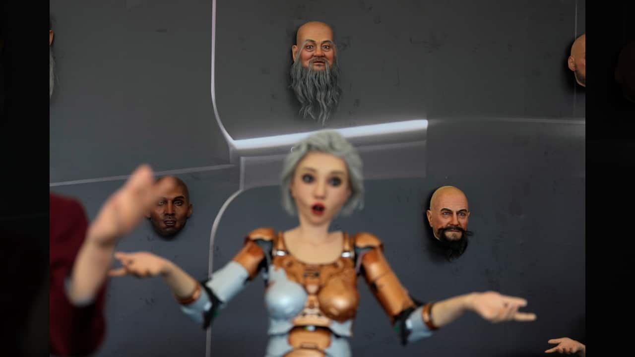 Human like robots and robotic faces that mimic human expressions are displayed at the annual World Robot Conference at the Beijing Etrong International Exhibition and Convention Center in Beijing, August 16. (Image: AP)