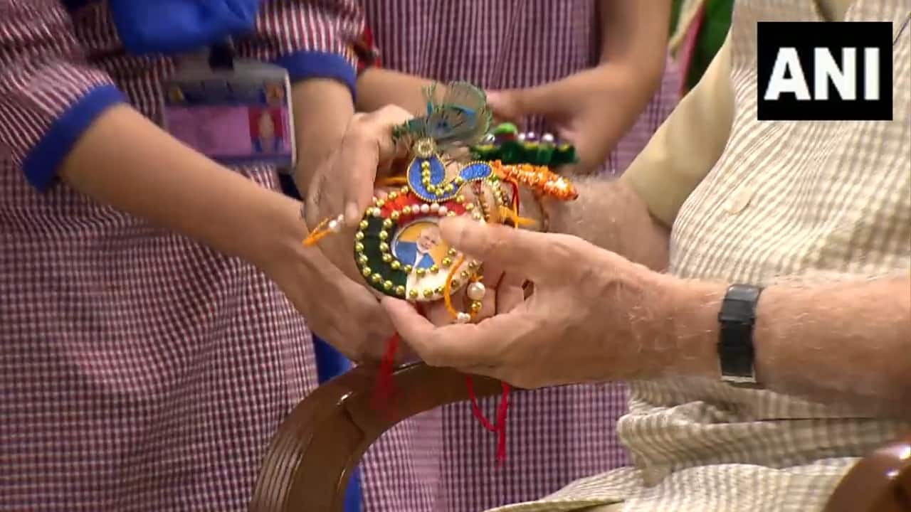 Pm Modi Celebrates Raksha Bandhan With Schoolgirls See Pics 