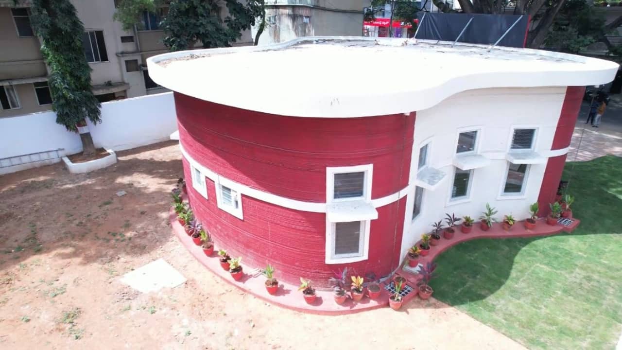 The 3D-concrete printing technology is a fully automated technology used for the construction of buildings, in which a robotic printer applies the concrete layer by layer according to the approved design and a special fast-curing concrete is used to ensure bonding between the layers and print the structure. (Image: X/@narendramodi) The 3D-concrete printing technology is a fully automated technology used for the construction of buildings, in which a robotic printer applies the concrete layer by layer according to the approved design and a special fast-curing concrete is used to ensure bonding between the layers and print the structure. (Image: X/@narendramodi)