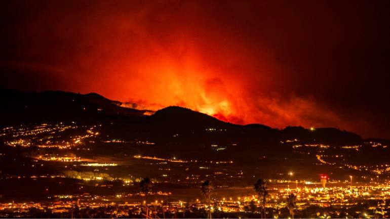 AI, robots and satellite sensors are helping in the fight against wildfires - Vimarsana News