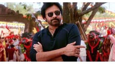Several reports suggest that Ustaad Bhagat Singh has opened with a strong advance-booking business in the states of Telangana and Andhra Pradesh.

