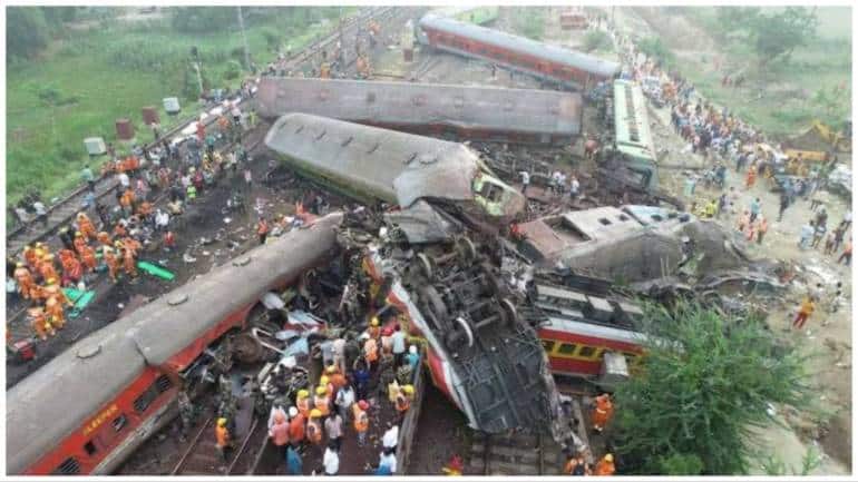 16-year-old girl raises Rs 8.27 lakh to help Balasore train accident victims. Watch - Vimarsana News