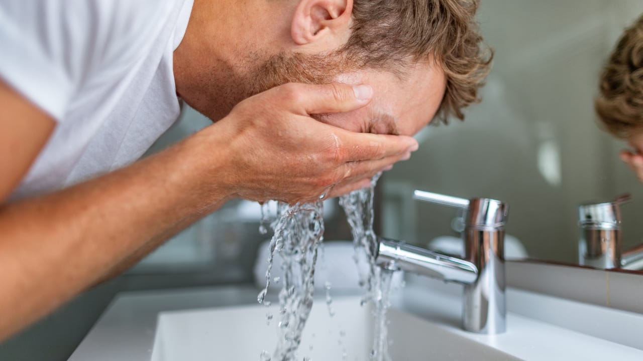 Monsoon skincare mistakes: Say no to harsh chemicals and hot showers, don't pick pimples