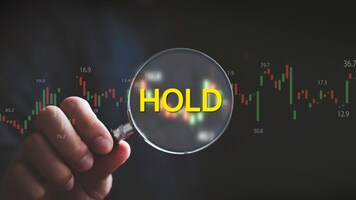 Hold Oil India; target of Rs 330 Sharekhan