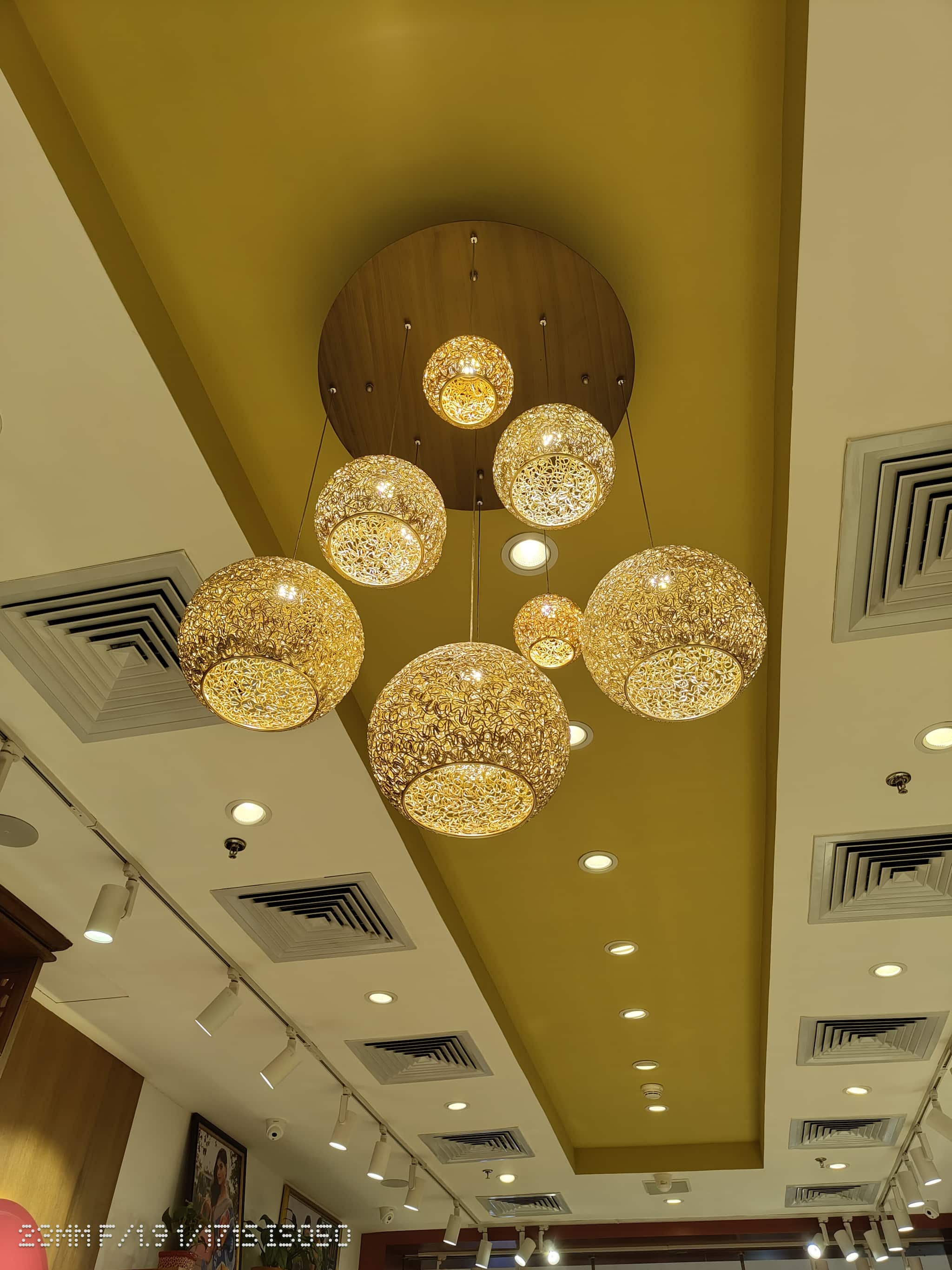 Picture taken on Nothing Phone (2) at night under indoor lighting conditions 