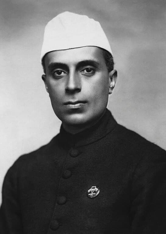 Jawaharlal_Nehru,_circa_1925 Photo by Keystone View Company FPG via Wikimedia Commons