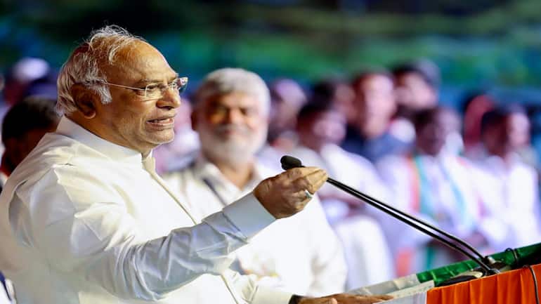 BJP, NCP leaders react to Kharge's likely appointment as INDIA bloc chair - Vimarsana News