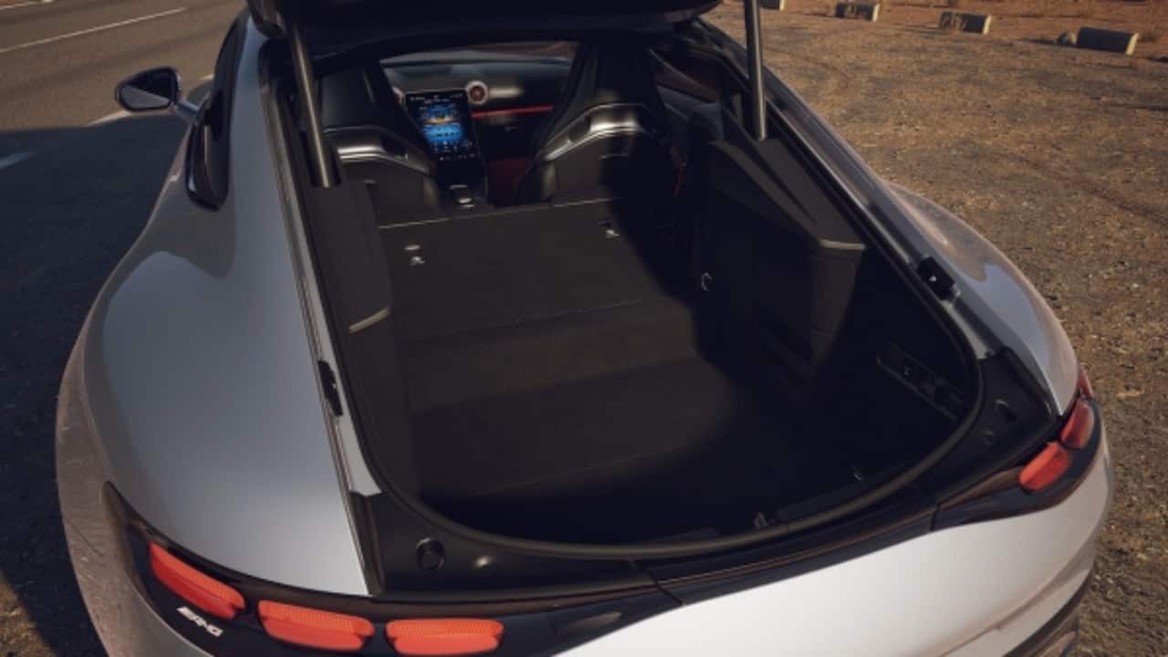 Of course, the new GT Coupe also gets more tech. The new aluminium double-wishbone AMG Active Ride Control suspension uses constantly variable electronic damping, active roll stabilisation and steel coil springs to suppress body roll. Four-wheel steering comes standard where the rear wheel turn by up to 2.5 degrees. (Image: Mercedes-AMG)