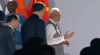 PM Modi interacting with Xi Jinping at sidelines of BRICS forum on Aug 24 (Image: Twitter/@ANI)