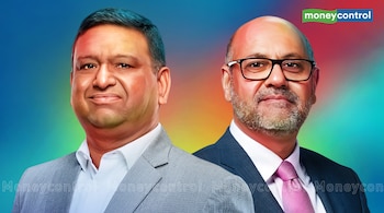 (L-R) Prateek Aggarwal, CFO, HCLTech and Anil Ganjoo, Chief Growth Officer, Americas, TMT and RCPG Industries, HCLTech