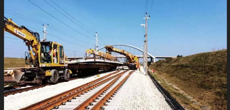 BCPL Railway Infra shares gain 2% on bagging Rs 3.26-crore project