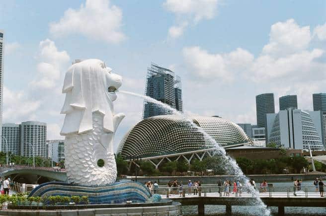Singapore. (Photo: Jisun Han via Unsplash)