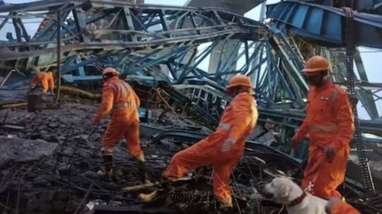 Mumbai Crane collapse Live Updates: Accident claims 16 lives during construction of Samruddhi Expressway in Thane - Vimarsana News