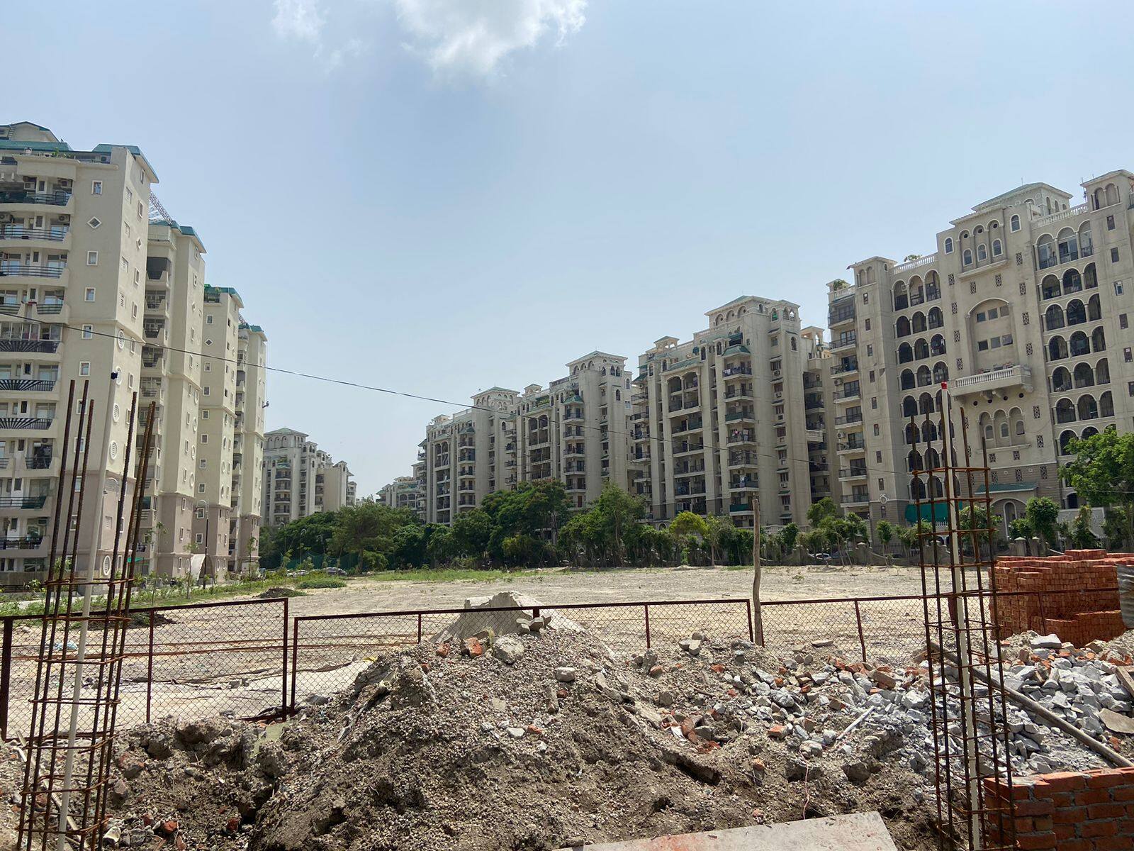 Supertech twin towers: Emerald Court RWA proposes to develop park at demolition site