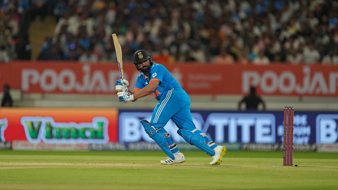In reply, Sharma opened with Washington Sundar (18), who was auditioning for a World Cup role. Sundar looked uncomfortable but Sharma started like he had never been rested, scoring 50 off 31 balls. The duo added 74 before Sundar was caught by Labuschagne off Maxwell in the 11th over. (Image: AP)