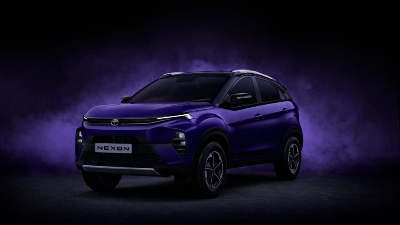 We are already aware that the Tata Nexon has established excellent criteria for safety. It is the first vehicle built and sold in India to receive a five-star rating from Global NCAP for its crash test performance. We are already aware that the Tata Nexon has established excellent criteria for safety. It is the first vehicle built and sold in India to receive a five-star rating from Global NCAP for its crash test performance.