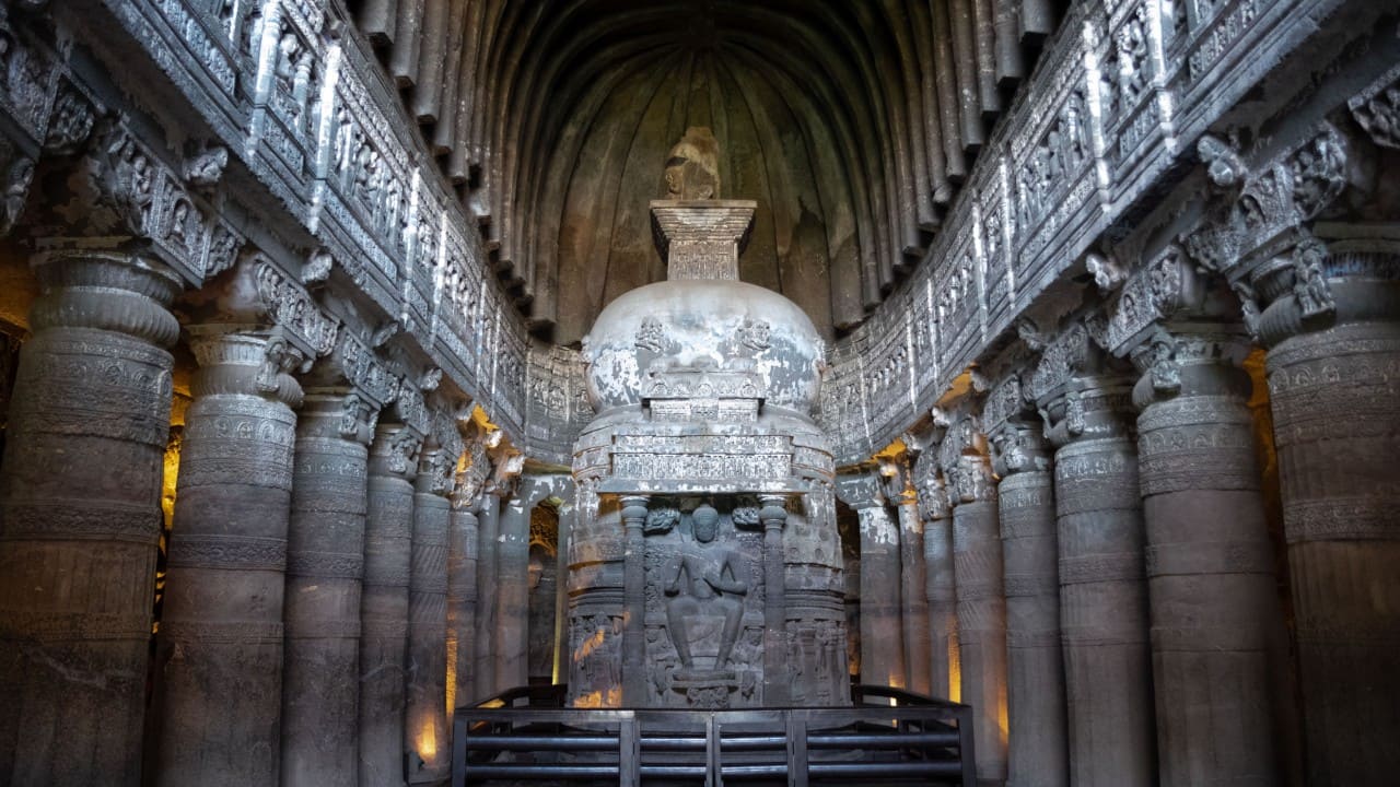 5,238 Ajanta Caves Images, Stock Photos, 3D objects, & Vectors |  Shutterstock