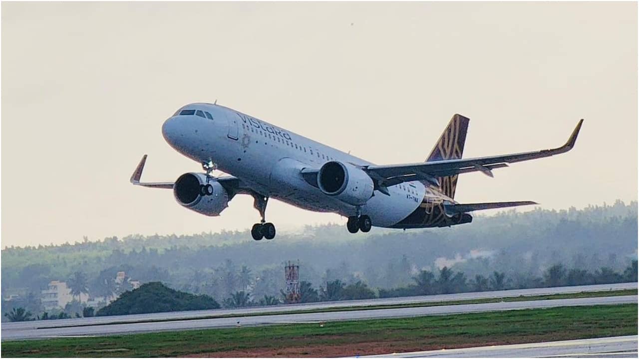 Will Vistara flyers get compensated by travel insurance for flight cancellations and delays?