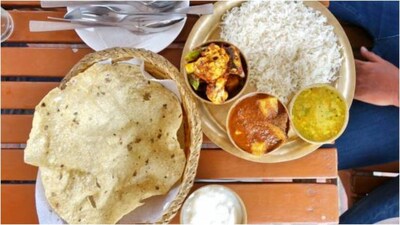 'Disgusting': KIIT Bhubaneshwar's student finds dead frog in mess food. College responds