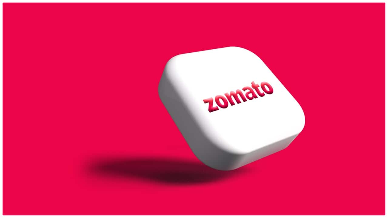 Zomato vs Swiggy - Who Will Win the Food Delivery Race?