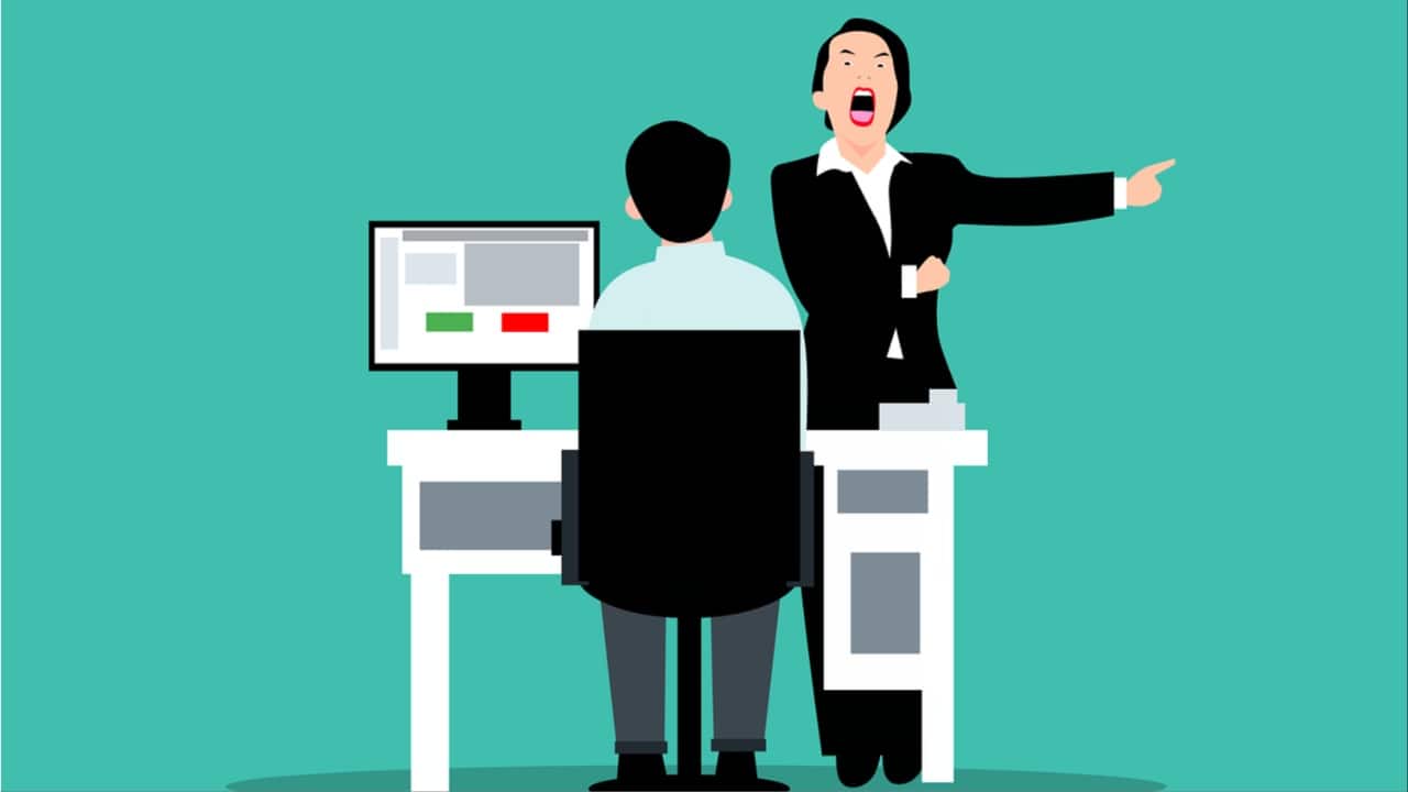 Company fires Vice President after 25% bonus: 'never received negative feedback' Company fires Vice President after 25% bonus: 'never received negative feedback'