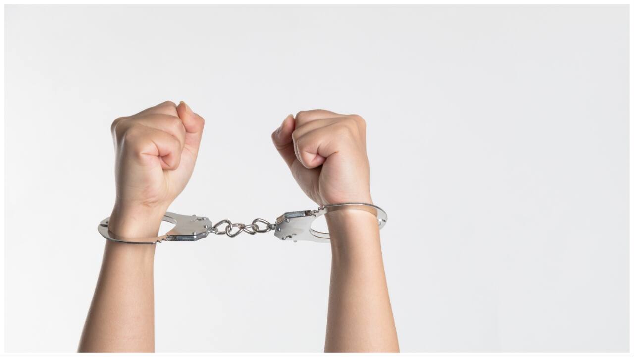 Old criminal laws to continue till government notifies new laws, experts say