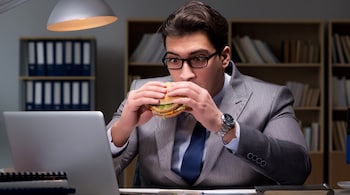Dangers of stress eating (Image: Canva)