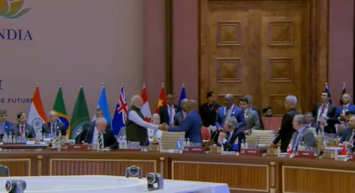 At G20 summit, PM urges world leaders to end 'global trust deficit' amid Ukraine war; African Union becomes forum's permanent member - Vimarsana News