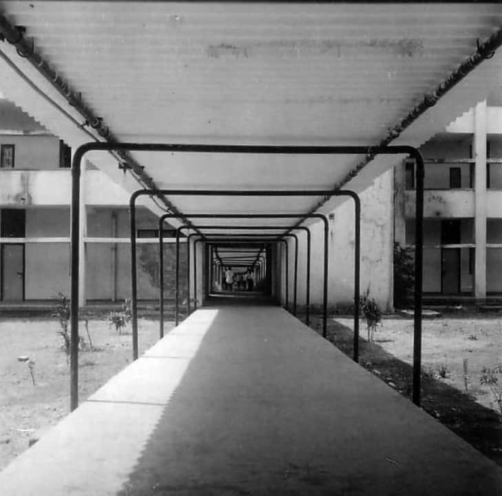 The corridor of Hostel 2 in 1969 (Photo courtesy: IIT Bombay)