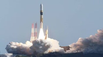 Japan's space programs and moon missions