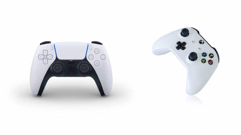 Playstation 5 controller vs shop xbox series x controller