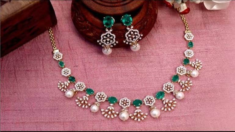 Thangamayil Jewellery drops almost 10% after steep profit decline in Q2