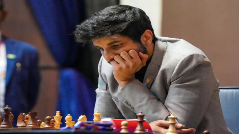 Vidit Gujrathi Holds Magnus Carlsen to Draw, R Praggnanandhaa Loses to  Caruana - News18